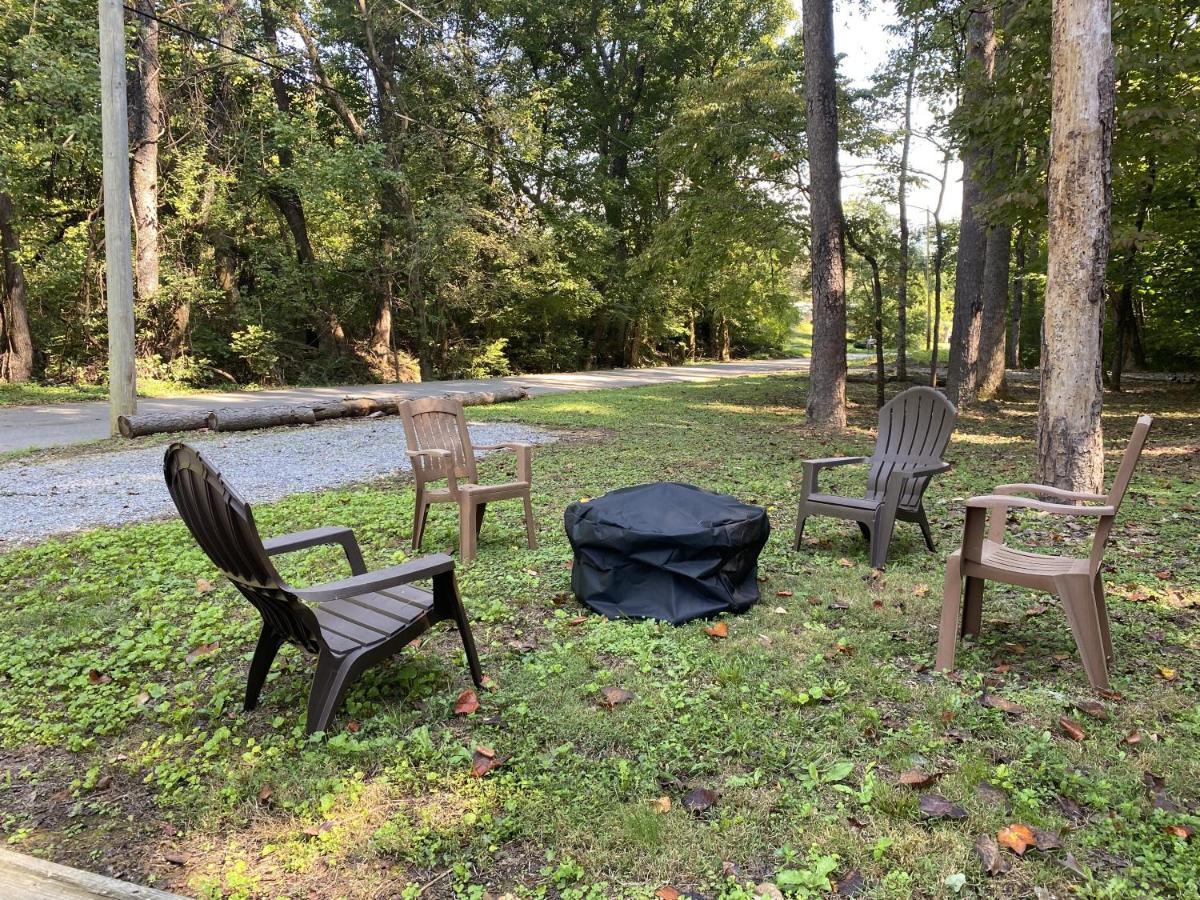 Tranquil Valley Retreat Cabin Sevierville Esterno foto