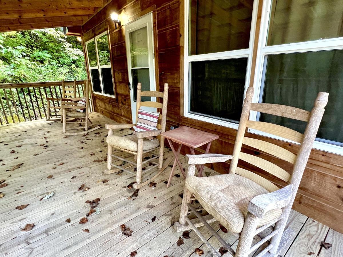 Tranquil Valley Retreat Cabin Sevierville Esterno foto